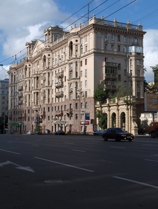 Жилой дом работников МГБ)